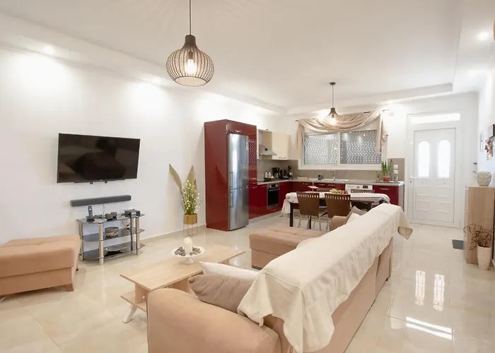 Pearl Of Stegna - House Archangelos (Rhodes)